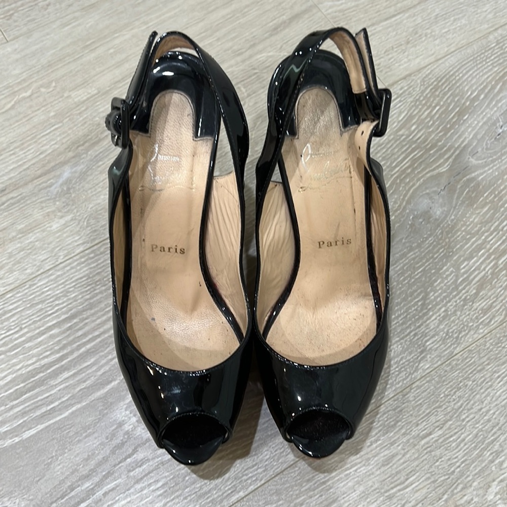 Christian Louboutin Wedges patent BLACK
